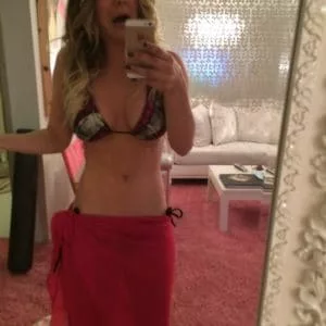 Kaley Cuoco Nude Fappening Pics Leaked (6)